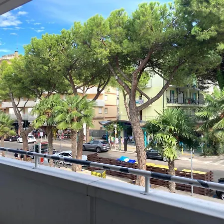 Lägenhet Sabbiadoro Center